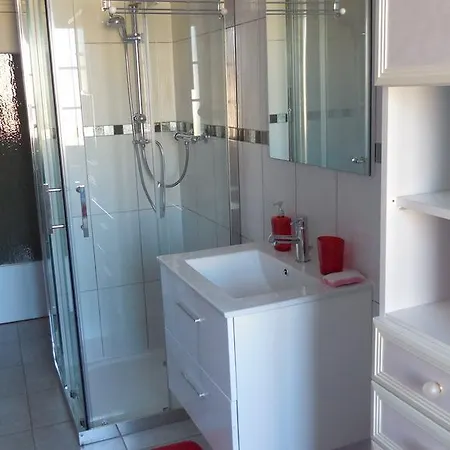 Holiday home L'ancien P'tit Bistrot Saint-Hilaire-du-Bois (Maine-et-Loire)